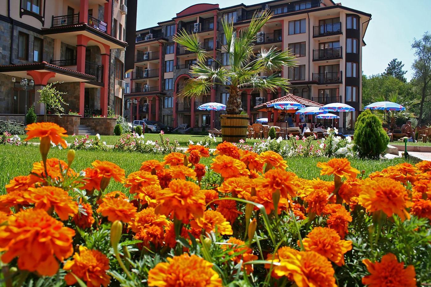 South Beach Hotel - New Management And Free Beach Access Tsarevo Buitenkant foto