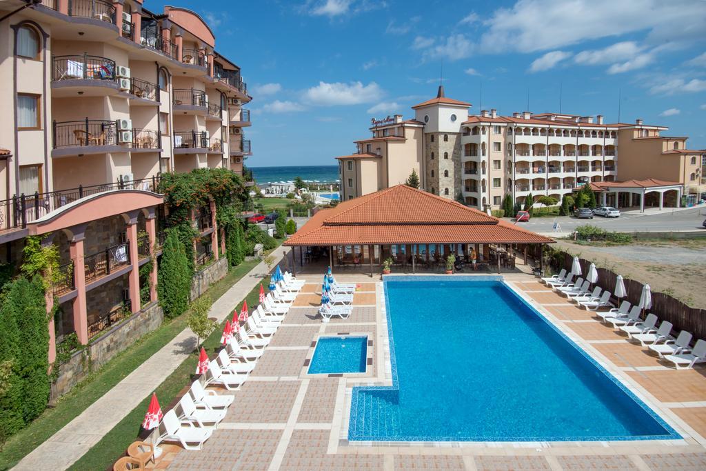 South Beach Hotel - New Management And Free Beach Access Tsarevo Buitenkant foto
