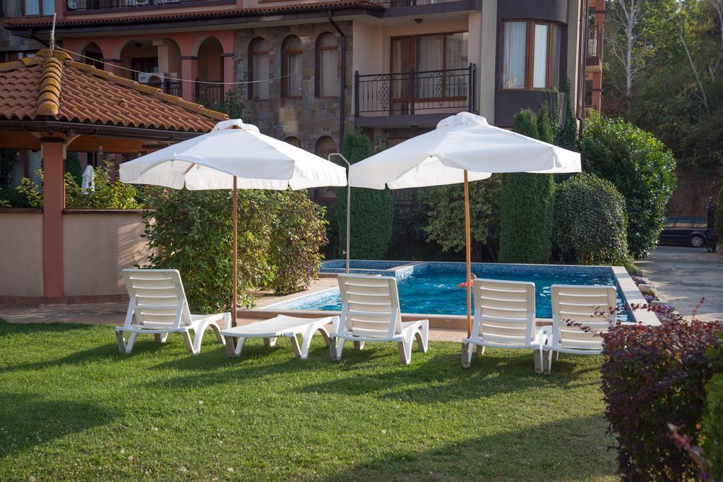 South Beach Hotel - New Management And Free Beach Access Tsarevo Buitenkant foto